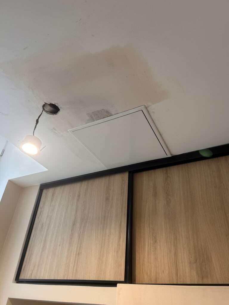 TRAPPE PLAFOND BORDEAUX