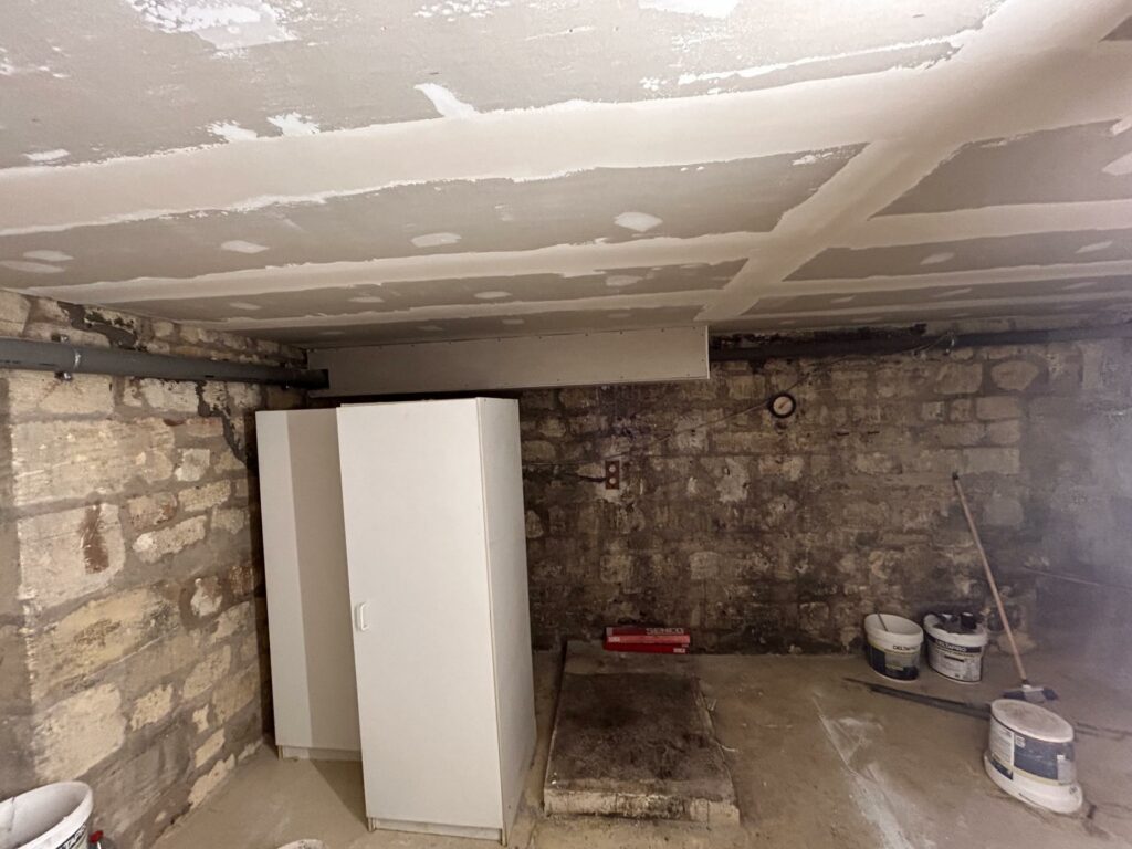 isolation plafond cave