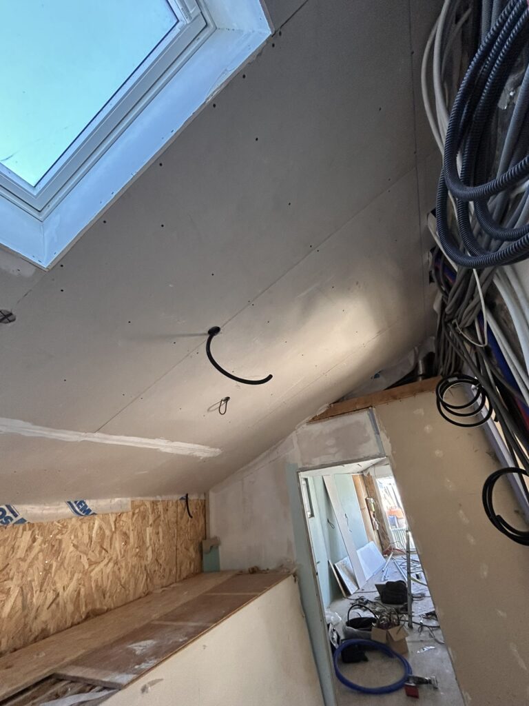 faux plafond rampant velux Gujan mestras
