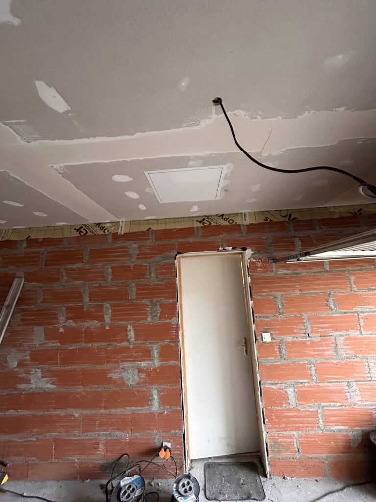 faux plafond avec trappe Mérignac