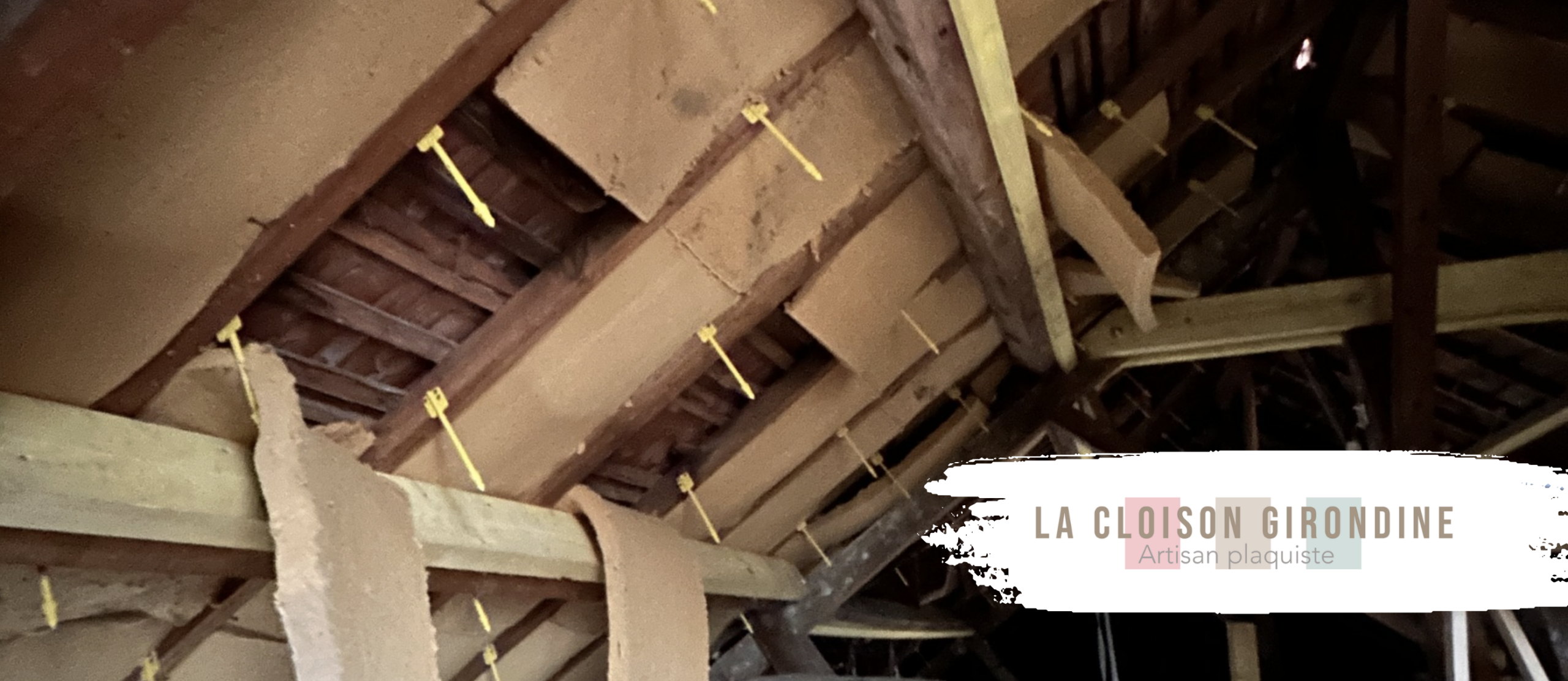 Photo "avant" rénovation de combles, travaux réalisés par La Cloison Girondine